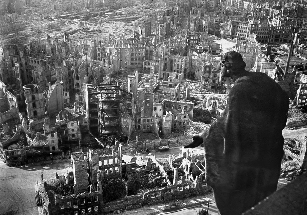 Вид на Дрезден, февраль 1945 года