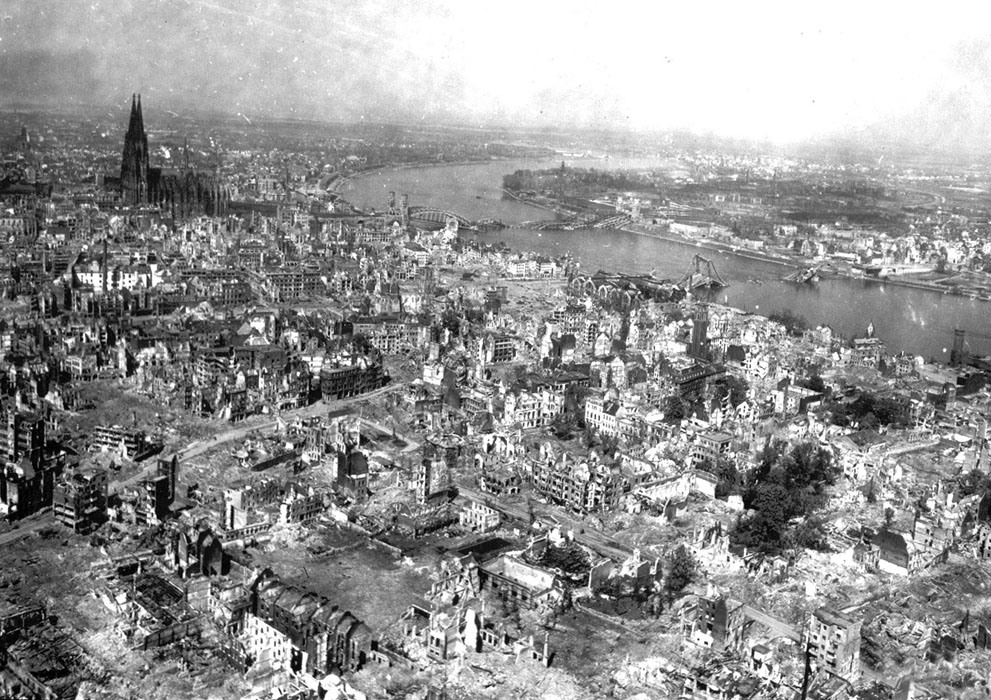 Кельн в апреле 1945 года