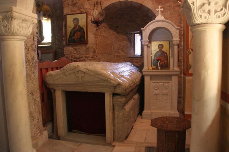Гробница Евангелиста Луки в Фивах